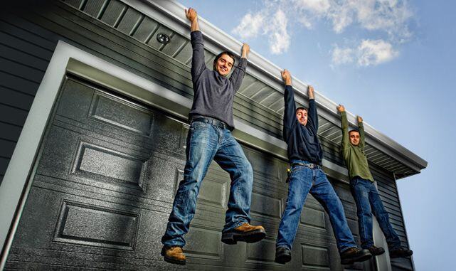 Sturdiness_Hanging-guys_T-Rex